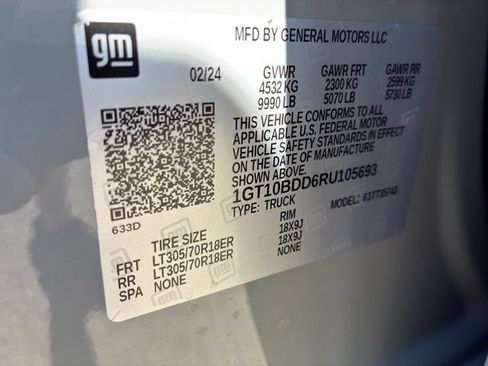 Used 2024 GMC Hummer EV 2X w/ Extreme Off-Road Package AWD/4WD image 17