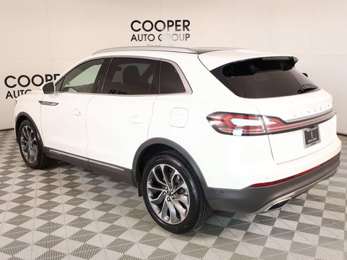 Used 2022 Lincoln Nautilus Reserve AWD/4WD image 23