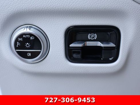 Certified 2022 Mercedes-Benz EQS 450+ Sedan image 23