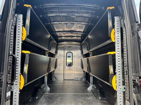 Used 2023 Ford Transit 250 148 High Roof Extended w/ Load Area Protection Package RWD image 9