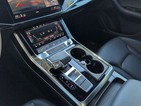 Used 2022 Audi Q7 Premium Plus w/ Premium Plus Package image 25