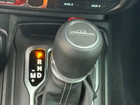 New 2025 Jeep Gladiator Willys image 27