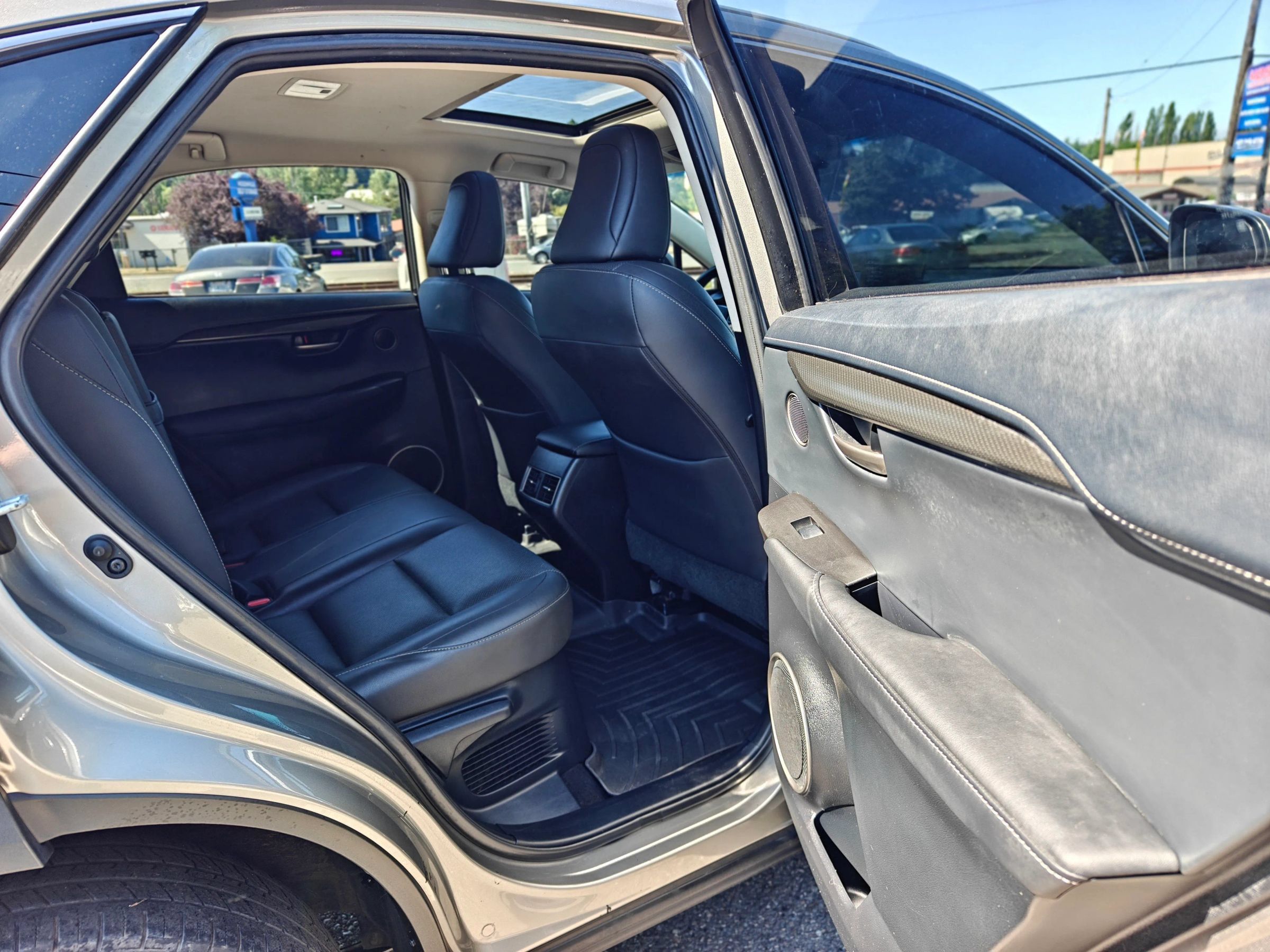 Used 2016 Lexus NX 200t AWD w/ Premium Package image 36