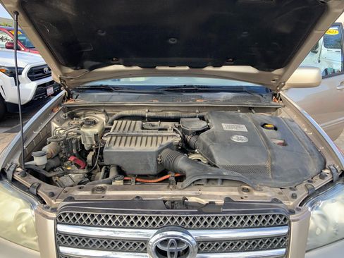 Used 2006 Toyota Highlander Limited AWD/4WD image 16