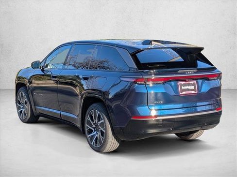 New 2025 Jeep Wagoneer S Limited image 8