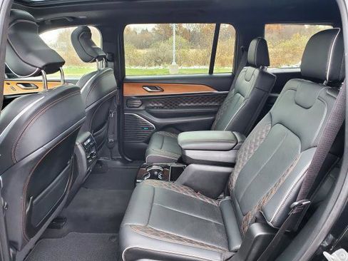 Used 2022 Jeep Grand Cherokee L Summit image 27