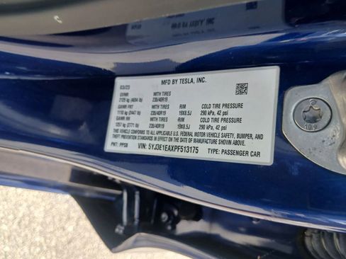 Used 2023 Tesla Model 3 Standard Range RWD image 10