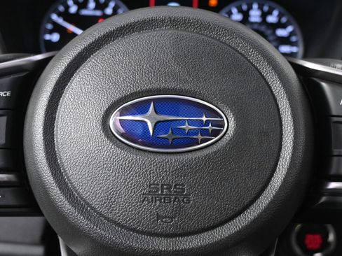 Used 2025 Subaru Outback Premium AWD/4WD image 33