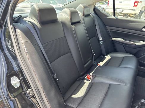 Used 2024 Nissan Altima 2.5 SR FWD image 22