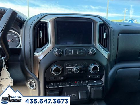 Used 2020 Chevrolet Silverado 3500 High Country AWD/4WD image 13