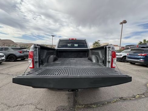 Used 2021 RAM 2500 Big Horn image 4