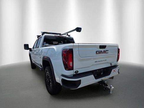 Used 2021 GMC Sierra 2500 AT4 w/ AT4 Premium Plus Package AWD/4WD image 2