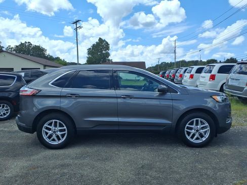 Used 2023 Ford Edge SEL w/ Convenience Package AWD/4WD image 2