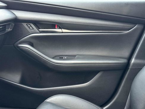 Certified 2025 MAZDA MAZDA3 s image 19