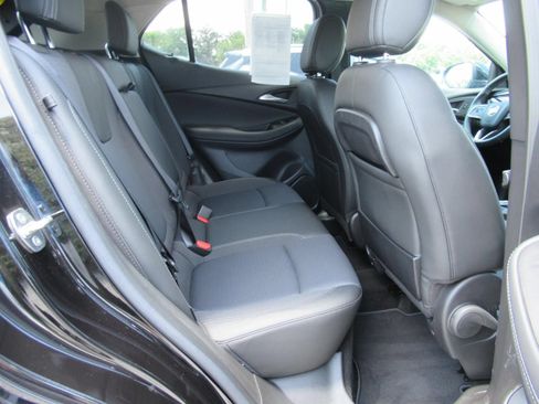 Used 2023 Buick Encore GX Select w/ Sport Touring Package AWD/4WD image 32