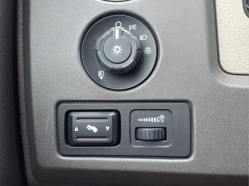Used 2010 Ford F150 XL RWD image 21