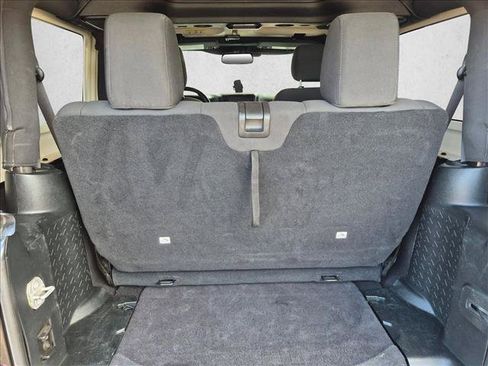 Used 2018 Jeep Wrangler Sport AWD/4WD image 17