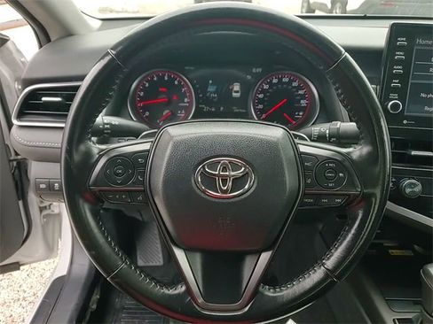 Used 2023 Toyota Camry XSE image 14