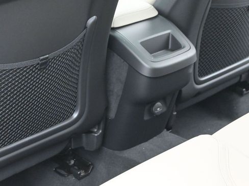 New 2026 Volvo XC60 B5 Core image 29