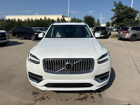 Used 2023 Volvo XC90 B6 Plus w/ Protection Package Premier AWD/4WD image 2