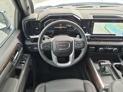 New 2026 GMC Sierra 1500 Elevation w/ Elevation Premium Package AWD/4WD image 12