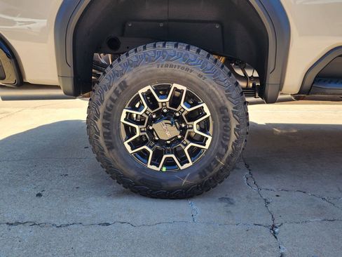 New 2026 GMC Sierra 2500 AT4X AWD/4WD image 59