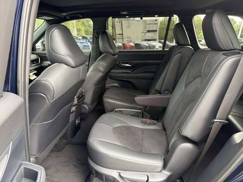 New 2026 Toyota Grand Highlander AWD Hybrid image 14
