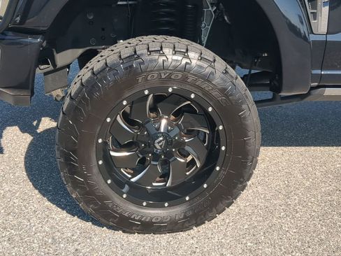 Used 2024 Ford F350 Platinum image 19