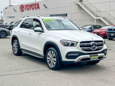 Used 2020 Mercedes-Benz GLE 350 4MATIC image 3