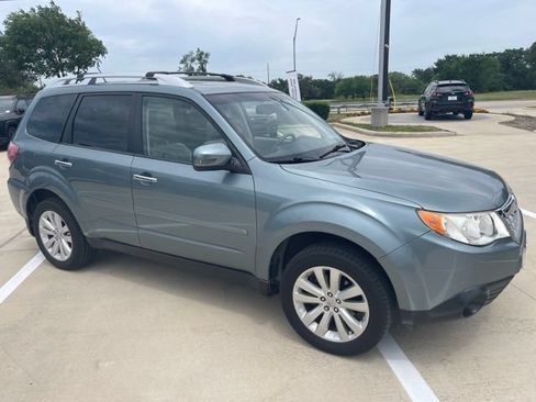 Used 2012 Subaru Forester 2.5X Touring AWD/4WD image 1