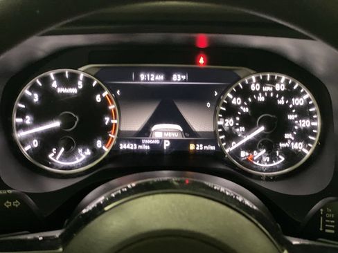 Used 2023 Nissan Rogue SV FWD image 11