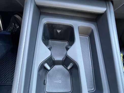 New 2026 Volkswagen Tiguan SE R-Line FWD image 27