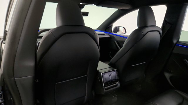 Used 2026 Tesla Model Y Long Range RWD image 45