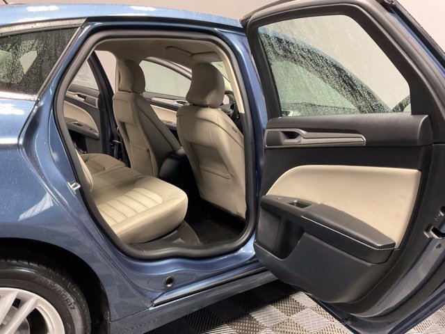 Used 2018 Ford Fusion S FWD image 25