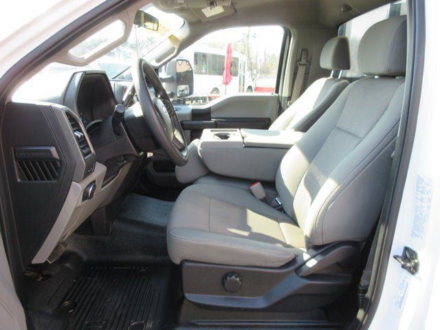 Used 2019 Ford F450 XL w/ XL Value Package RWD image 9