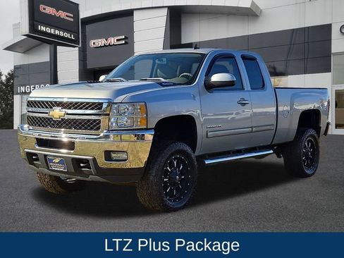 Used 2011 Chevrolet Silverado 2500 LTZ w/ Snow Plow Prep Package image 4