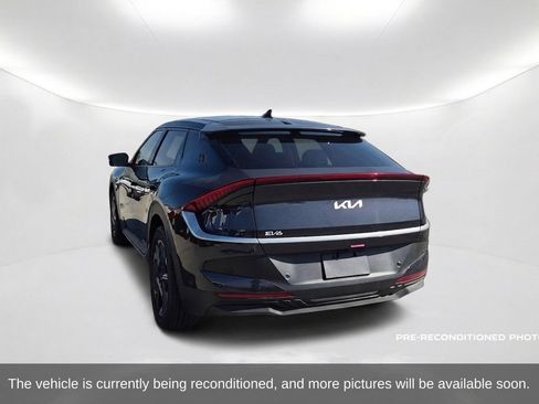 Used 2025 Kia EV6 Light RWD image 8
