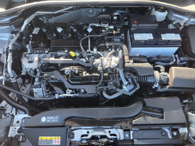 Used 2025 Toyota Corolla Cross XLE FWD image 10