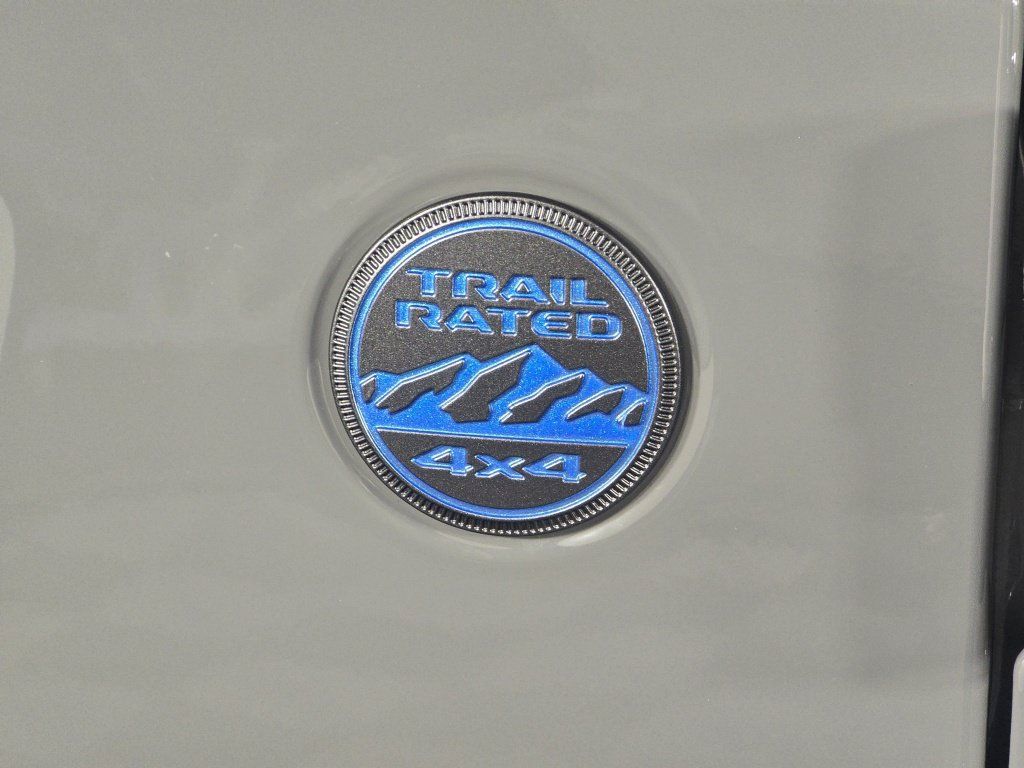 Used 2023 Jeep Wrangler Unlimited w/ Cold Weather Group AWD/4WD image 33