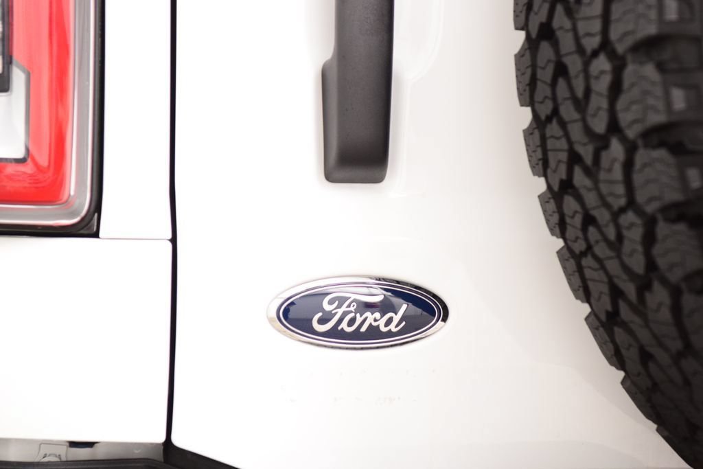 Used 2025 Ford Bronco Badlands AWD/4WD image 19