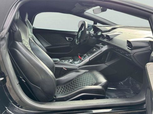 Used 2018 Lamborghini Huracan LP 580-2 RWD image 74
