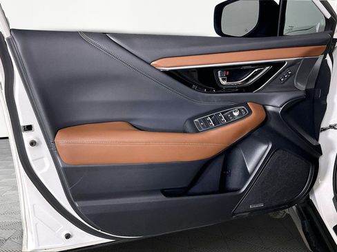 Used 2022 Subaru Outback Touring XT image 22