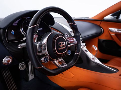 Used 2018 Bugatti Chiron AWD/4WD image 42