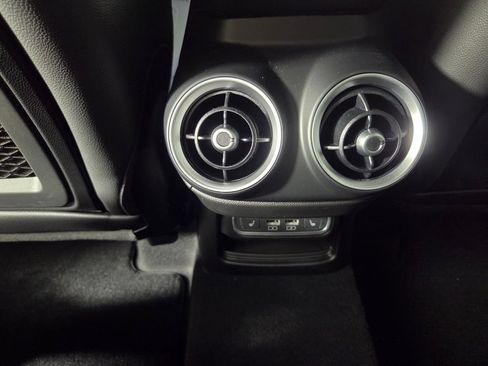New 2026 Alfa Romeo Stelvio Sprint w/ Convenience Package AWD/4WD image 18