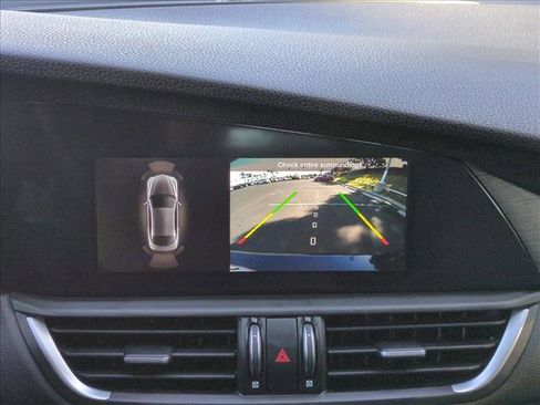 Used 2021 Alfa Romeo Giulia Ti w/ Nero Edizione image 14