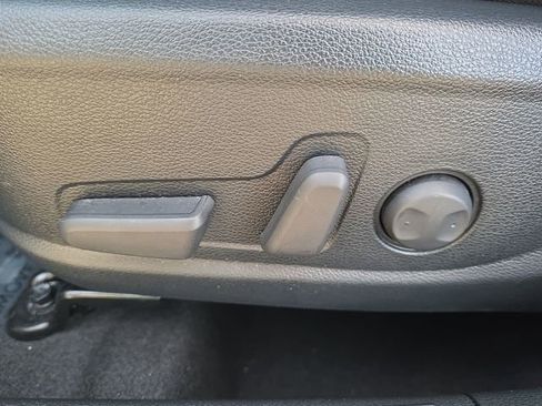 Used 2024 Kia Seltos EX image 39