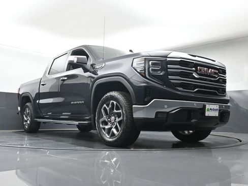 New 2026 GMC Sierra 1500 SLT w/ SLT Premium Plus Package image 28