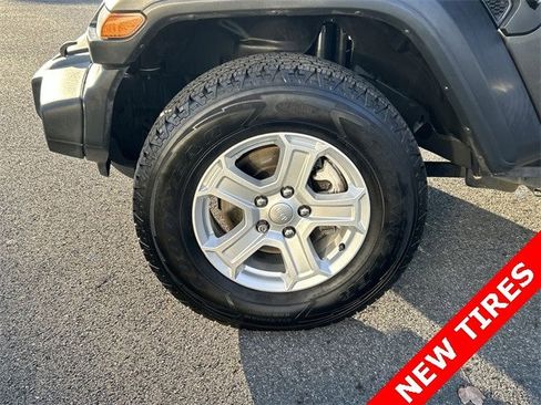 Certified 2019 Jeep Wrangler Unlimited Sport S image 10