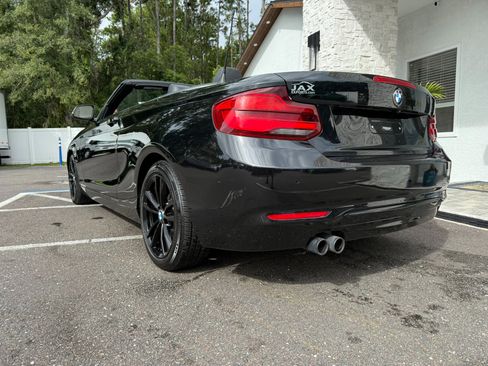 Used 2019 BMW 230i xDrive Convertible w/ Premium Package image 3