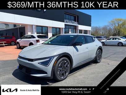 New 2025 Kia EV6 Light w/ Light LR Technology Package